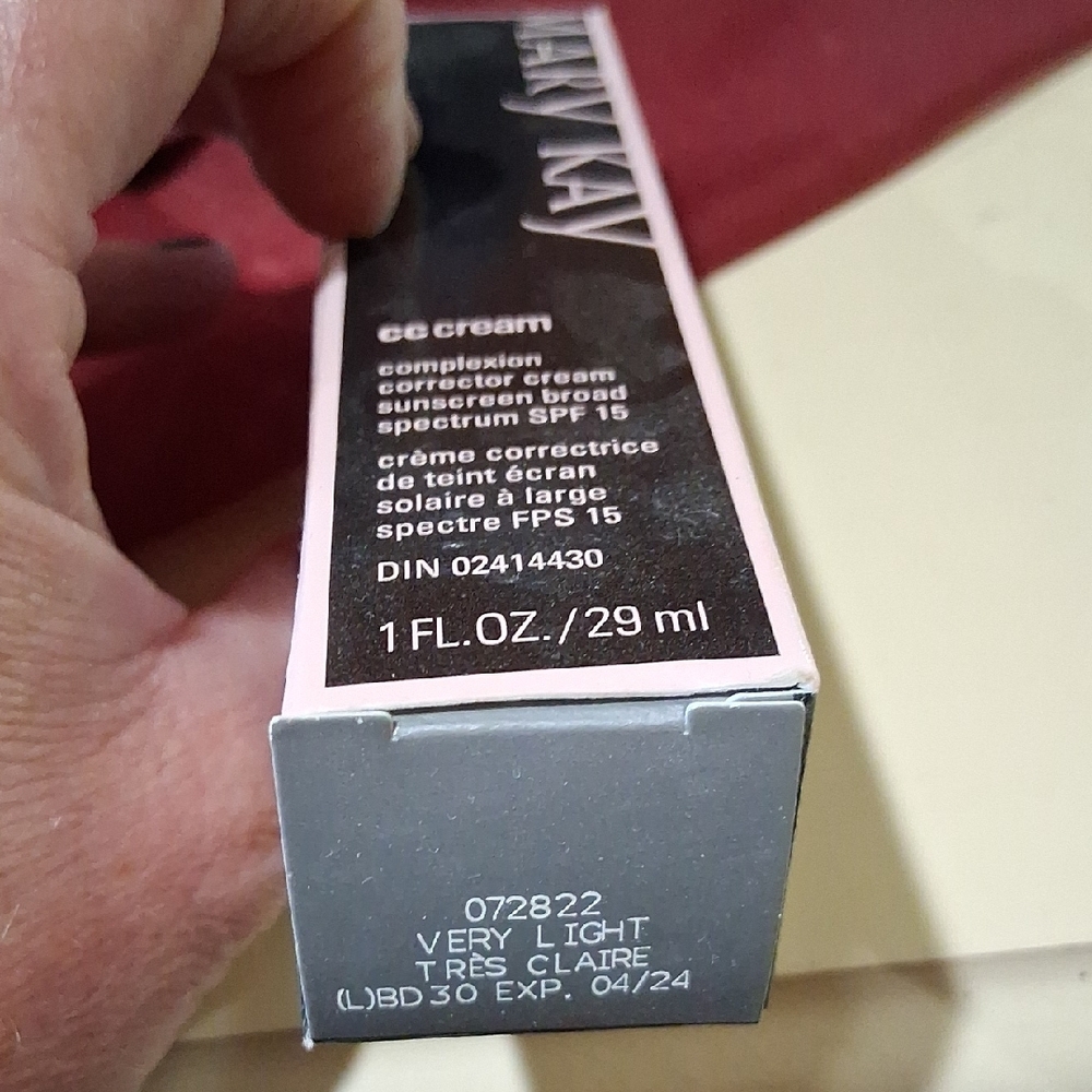 Mary Kay CC Cream - Very Light Shade